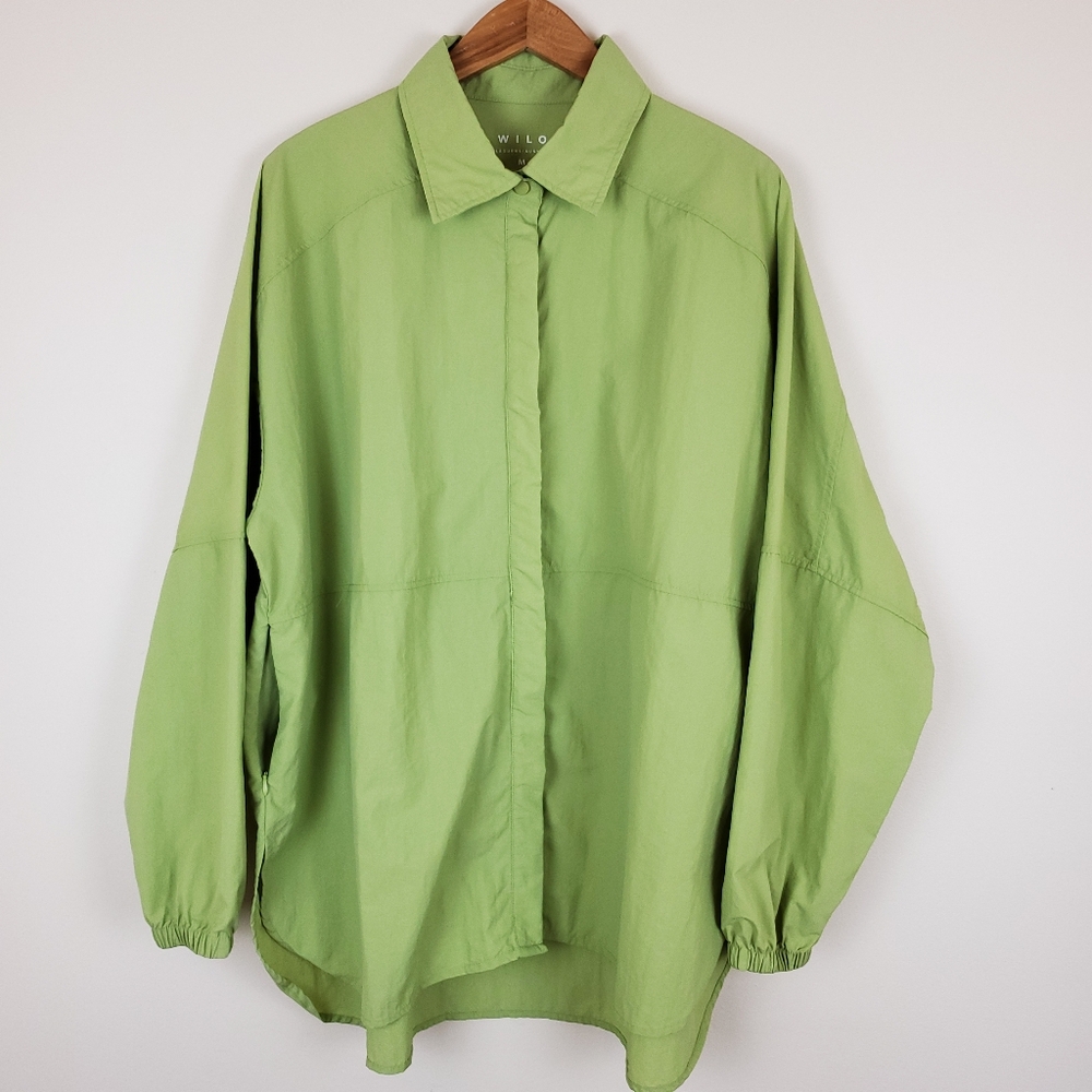 Wilo The Label Parachute Beach / Workout Cover-Up Shirt